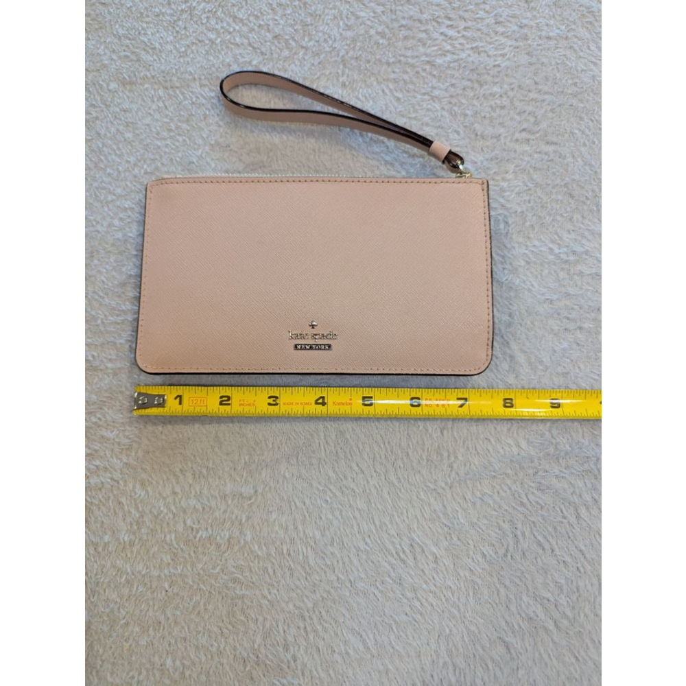 Women's Kate Spade Blush Pink Wristlet Black & White Lining Barely Used - Picture 10 of 11